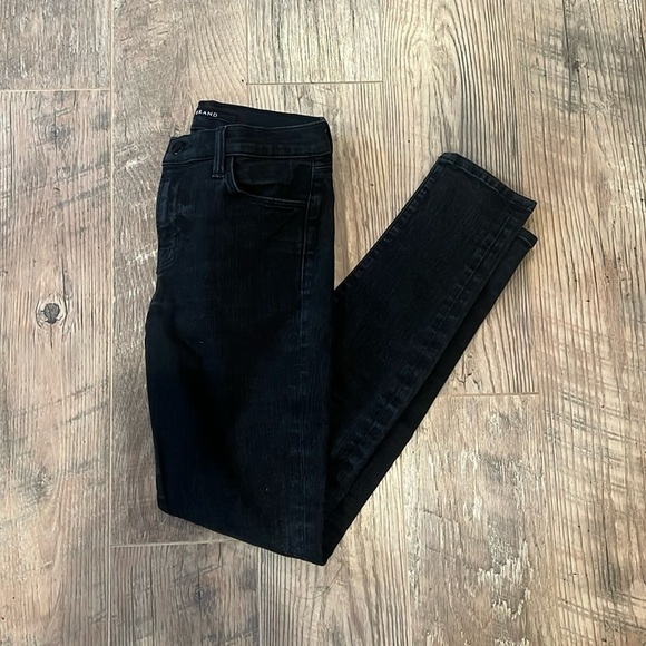 J Brand Woman’s Vanity Skinny Leg Jeans Size 26 - Picture 1 of 9